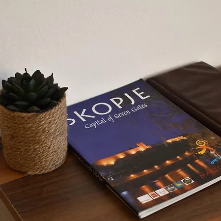 アパート Jurukov Park スコピエ